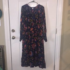 Old Navy Floral Dress. Size XL
